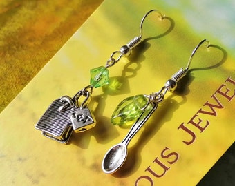 Green tea lover earrings - Teabag, tea leaf and teaspoon tea drinker gift jewellery - Clip on available