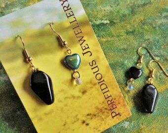 Crying heart - dark Valentines earrings with black glass coffin and iridescent glass heart with teardrop| Hook or clip on earring
