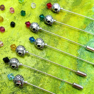 Rose and skull silver memento mori stick pin brooch -  Choice of 30 colours. Gothic wedding lapel pin, tie pin, boutonniere, hat pin.