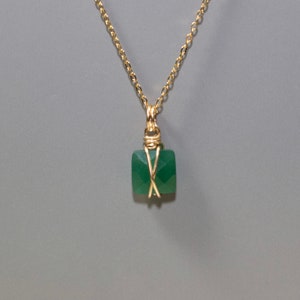 Steinkette Jade , Talisman, 14k Gold filled Kette, Gift for her, Boho Style