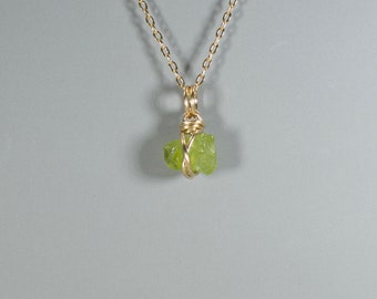 Steinkette, Peridot , Talisman, Gold filled, Sterling Silber Kette, Gift for her, Boho Style