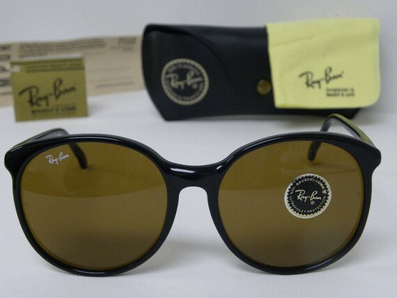 New Vintage B&L Ray Ban Traditionals Trish Round W0348 WO  display picture 2