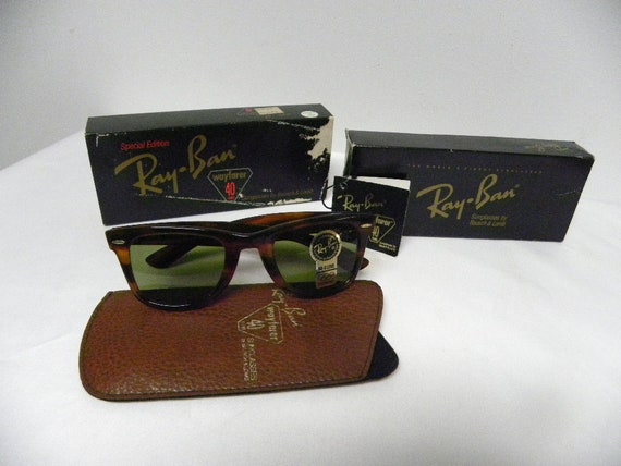 New Vintage B\u0026L Ray Ban Wayfarer 40 