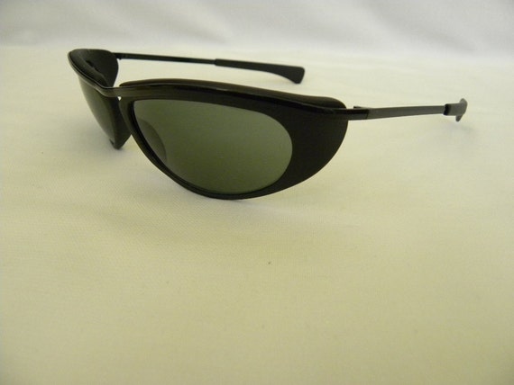 New Vintage B&L Ray Ban Olympian V Black Oval W19… - image 2