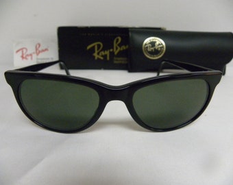 New Vintage B&L Ray Ban Celebrities Verona II Black Cats W1902 Sunglasses USA