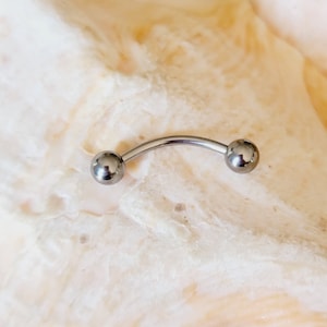 16G G23 Titanium Curved Barbell plain 6 to 12mm externally threaded