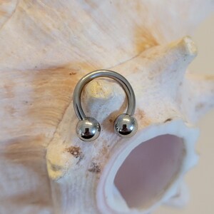 14G Stainless steel horseshoe circular barbell 10 11 12 14 16 with 5mm balls externally threaded
