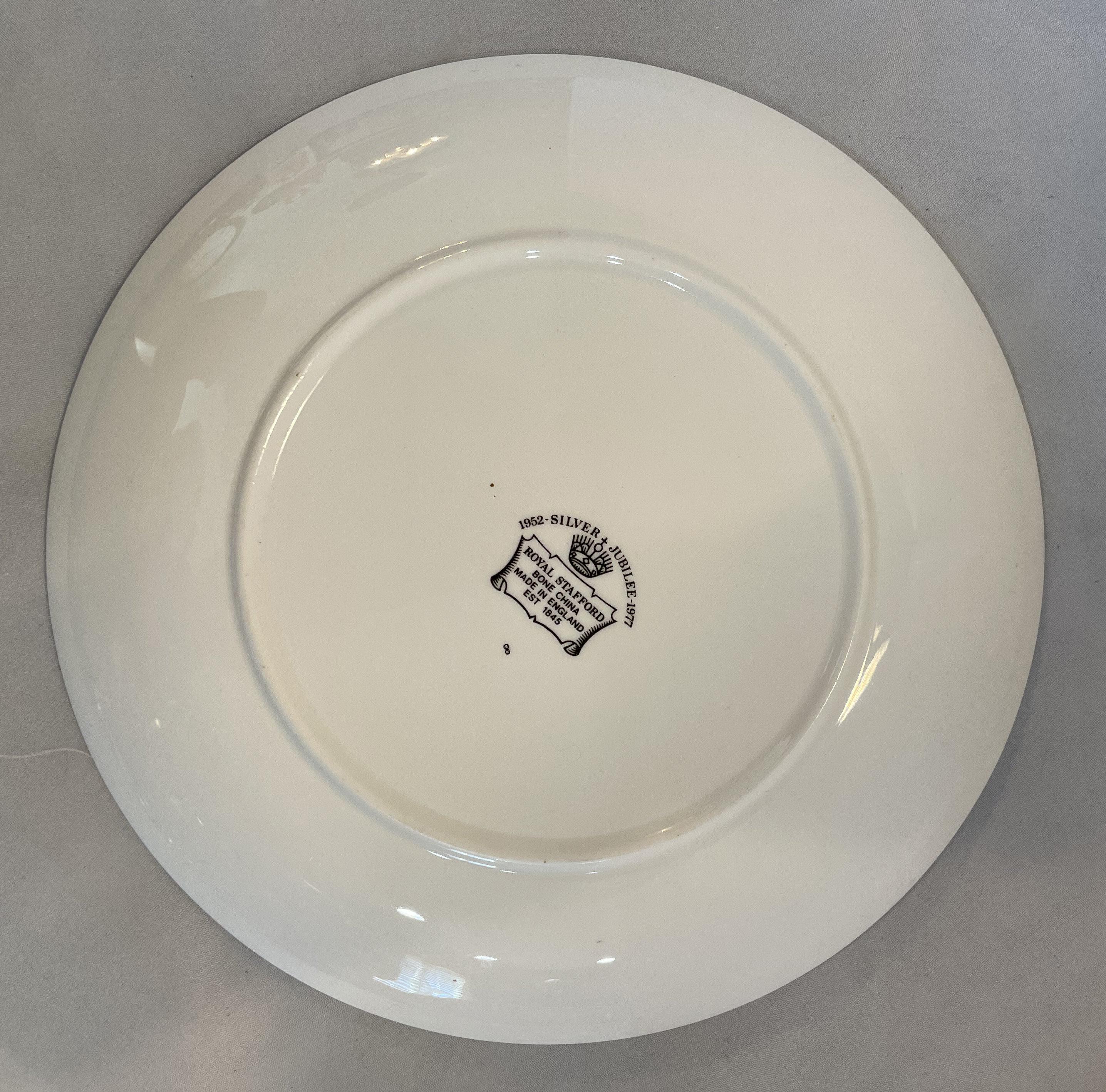 Commemorative Plate of Queen Elizabeth's Silver Jubilee Etsy Australia