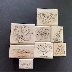 In Full Bloom Stampin Up stamp set, flowers, garden, bumble bee, for card making, mixed media, journaling,