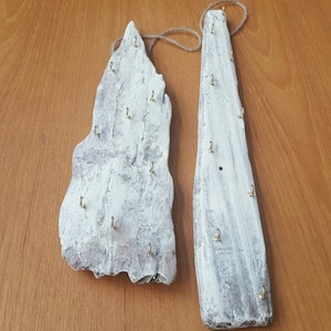 Hanging jewelry organizer, driftwood jewelry holder, unique gift for teachers, wall mount jewelry holder, storage for jewelry