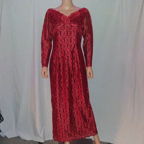 Vintage 50s 60s L XL Red Lace Overlay Sheath Glam… - image 1