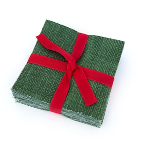 100 Piece  Crosshatch Hunter Green   pre cut charm pack 5&quot; squares 100% cotton fabric quilt