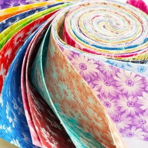 2.5 inch Flower Shower  Jelly Roll 100% cotton fabric quilting 17  strips