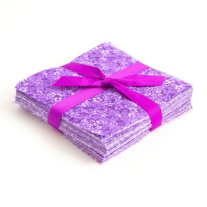 It&#39;s All Purple 90-piece pre-cut charm pack 5&quot; squares 100% cotton fabric quilt purple tone-on-tone