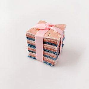 200 piece Le Elegance precut mini charm pack 2.5&quot; squares quilt fabric