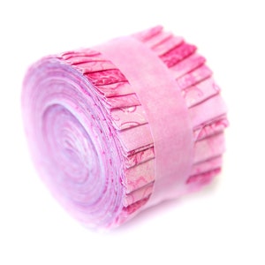 It&#39;s All PINK Jelly Roll 2.5 inch pre-cut 100% cotton fabric quilting strips - 18 strips