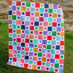 Dreamy Feathers Quilt Kit Fabric Pattern Binding and backing Included ALL PRE CUT The Frances pattern Kitchen table quilts 59 X 69 Beginner
