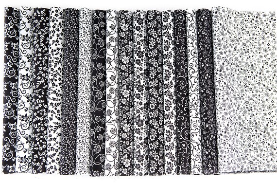 New Black & White Basics Pre Cut Charm Pack 5