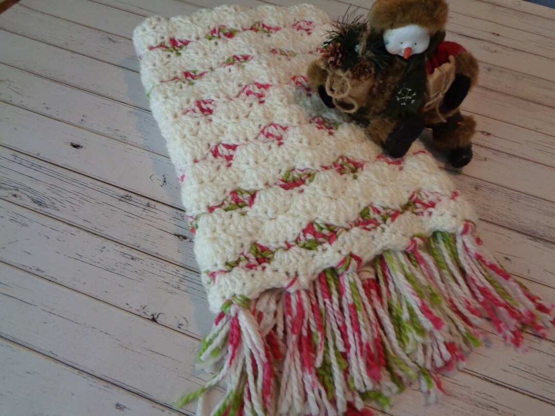 White Chunky Crochet Baby Afghan/fringe Shell Baby Blanket/fringe White