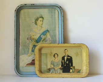 Vintage metal trays - 2 x monarchy photo trays - blue willow tray - coronation tray 1952 - royal engagement tray 1947 - decorative objects