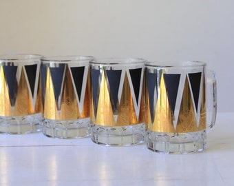 Vintage bier glasses - 4 x glasses with handles - black gold glassware - unique drinking glasses - glamour barware - Hollywood regency