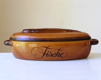 Vintage fish dish - "Fische" lidded pot - German SMF Schramberg - Handpainted ceramics - rustic farmhouse décor > Read listing re shipping <