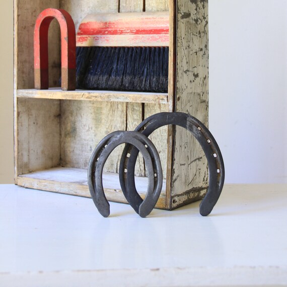 Vintage Metal Horseshoe Set of 2 Horseshoes Good Luck Etsy