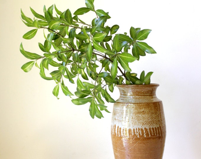 Large Vintage Pottery Vase/ Austware Handmade Australian Pottery