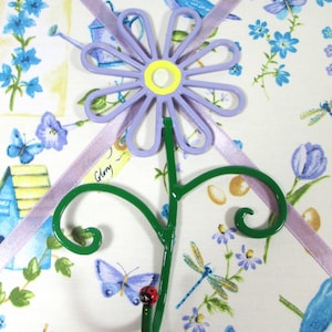 Flower Wall Hook Metal Hand-Painted French Lilac Light Purple Daisy