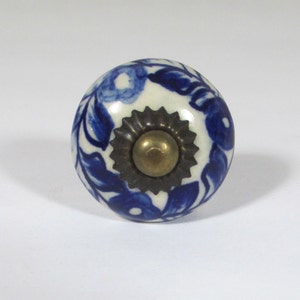 Ceramic White & Blue Delft Inspired Classic Knob