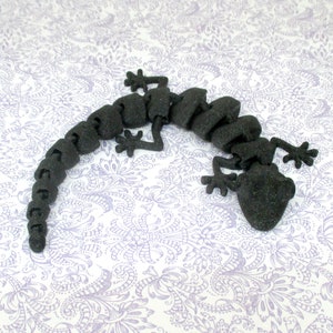 3D Printed Gecko Lizard Articulated Desk Toy