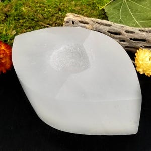 Selenite Candle Holder - Eye - (5.5 - 6 in)
