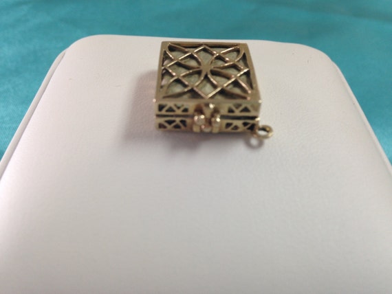 NEW PRICE! Vintage 14K Yellow Gold "Mad Money" Ch… - image 3