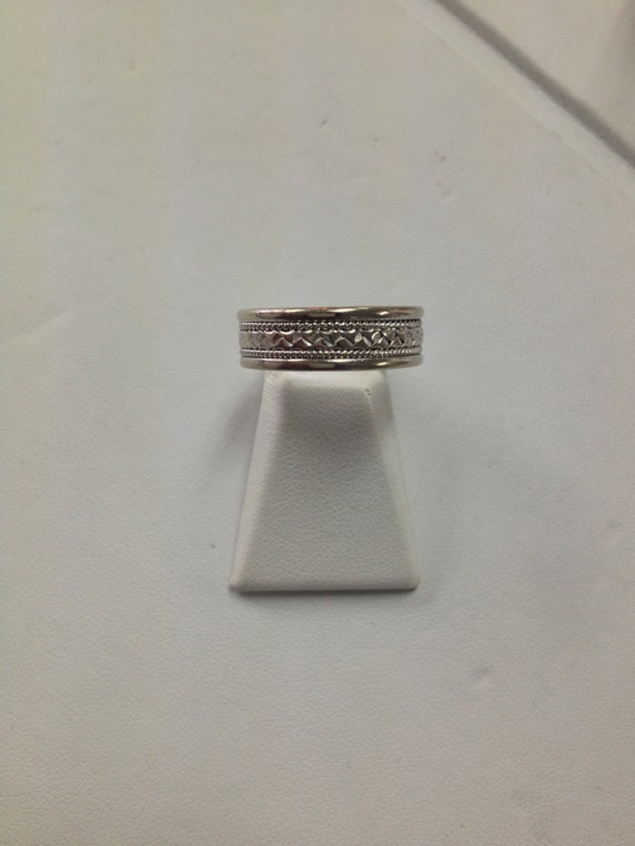 Estate 14K White Gold Wedding Band - image 1