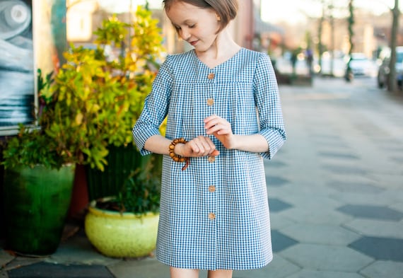 Gingham Smock Dress: Vintage Style Cotton Button-Front Girl Dress Gingham Smock Dress: Vintage Style Cotton Button-Front Girl Dress