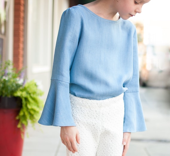 Lola Blouse PDF, girl blouse pattern, girl pdf, bell sleeve pdf, girl pattern, girl sewing, flounce collar pdf, children pattern,toddler pdf