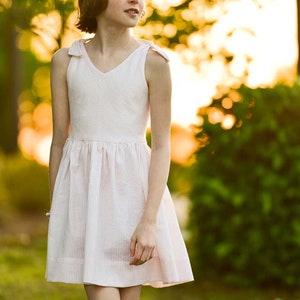 Evelyn Dress, girl dress pattern, girl pdf, summer dress pdf, sewing pattern, sewing pdf, girl sewing pattern, tween pattern, toddler pdf