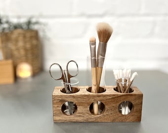 Sustainable bathroom organizer made from local wood, cosmetic stand in Danish design, storage for make-up utensils, zero waste