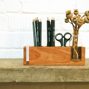 Pen Holder, Wood Desk Organizer. Wooden Pencil Holder, Wood Desk Storage, Desk Organizer, Office Organization. Kirsche - cherry