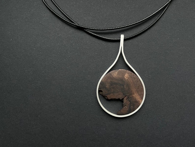 Chain with pendant made of wood and 925 silver, wooden chain, silver chain, simple round shape image 2