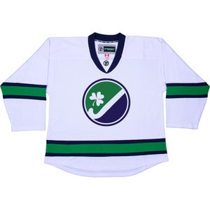 Custom Ireland Pro Ice Hockey Jersey! Your player name and number on back