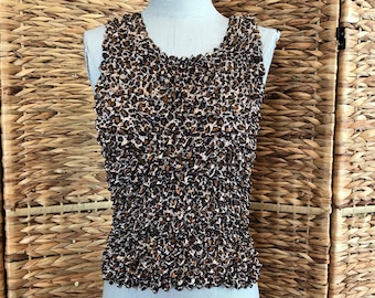 Y2K Animal Print Popcorn Top, Sleeveless Crinkle Shirt