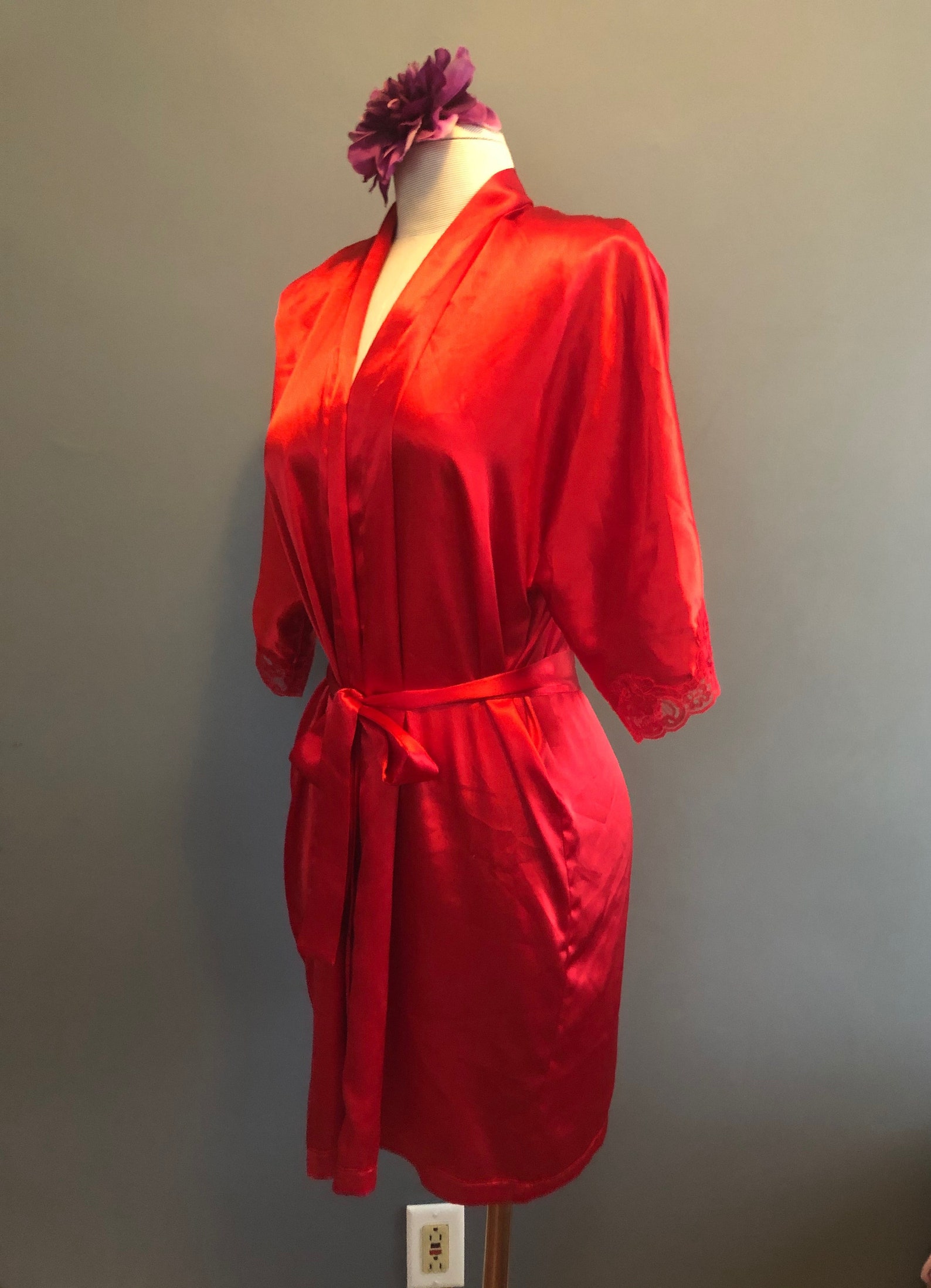 1990s Frederick's of Hollywood Red Satin Robe / Red Robe / | Etsy