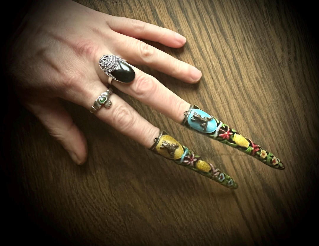 Antique Chinese Enamel Fingernail Protector Decorated With Floral