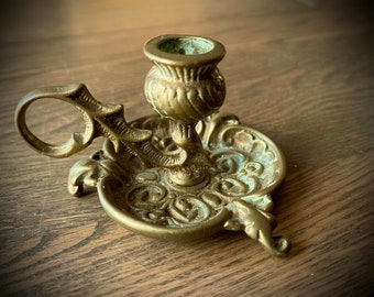 Candlestick Peerage antique Brass Bronze curiosities antique vintage baroque graceful candle holder
