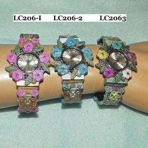 Women&#39;s Bracelet Wrist Watch, Hand Painted, Keeps good time