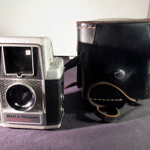 Bell & Howell: 127 Electric Eye Price Guide: estimate a camera value