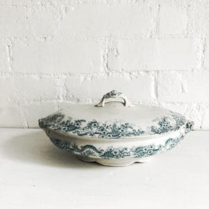 Gorgeous English Antique Transfer ware Covered Tureen /Vegetable dish
