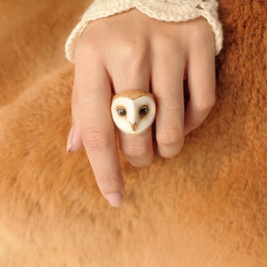 Lucky Barn Owl Ring , Barn owl , Owl Lover ,  MOONLIGHT VALLEY