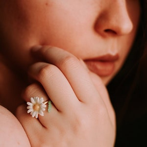 Daisy Ring , Flower Ring , Enamel Ring  Handpainted GOODAFTERNINE